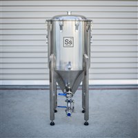 Ss Brewtech 1/2 Barrel Chronical - Stainless Conical Fermenter / Ss Brewtech 1/2 BBL Chronical Fermenter