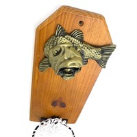Largemouth Bass Wall Mount Bottle Opener w/ Fishing Net Bottle Cap Catcher (Alternate View 2)