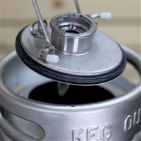 Hybrid Keg - 1/2 bbl (15.5 gal) Sanke Valve w/ Removable Corny-style Lid (Alternate View 4)