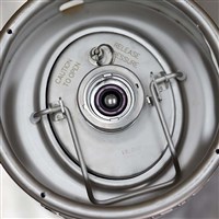 Hybrid Keg - 1/6 bbl (5.17 gal) Sanke Valve w/ Removable Corny-style Lid (Alternate View 6)