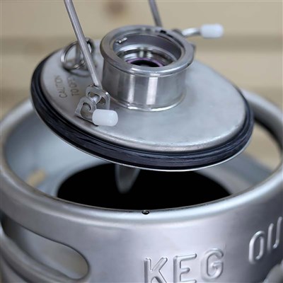 Hybrid Keg Replacement Lid Assembly (Complete w/ Stem) (Alternate View 3)