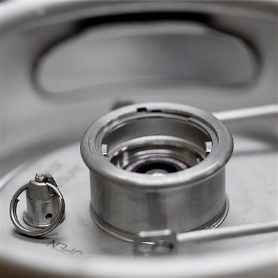 Hybrid Keg Replacement Lid Assembly (Complete w/ Stem) (Alternate View 5)